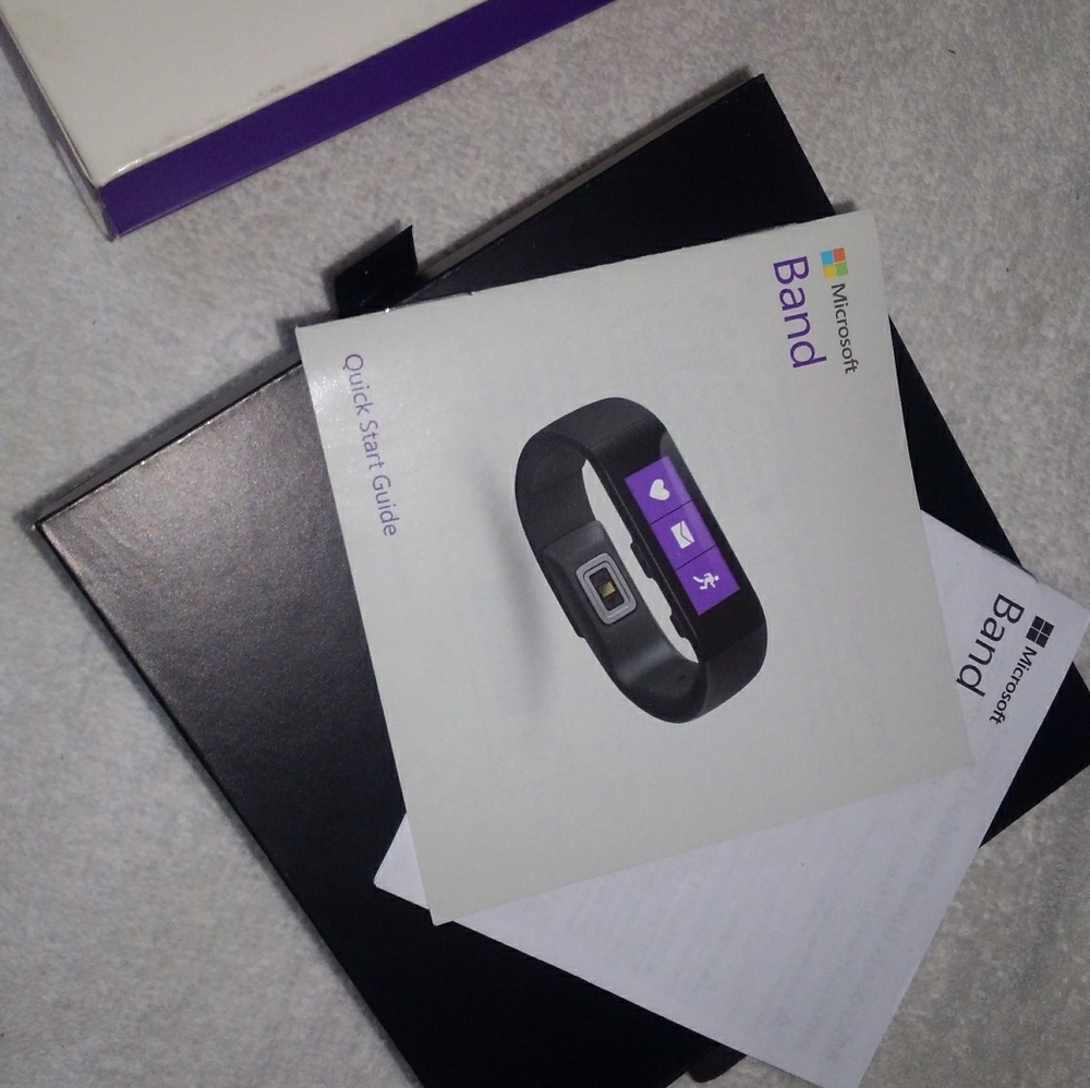Microsoft Band Tracker - Picture 2 of 8